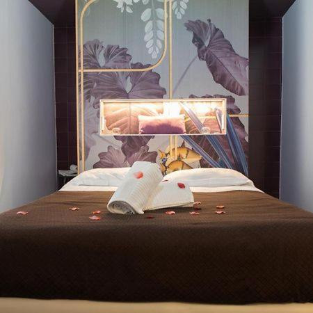 Vicolo Delle Belle Suite 泰拉奇纳 外观 照片